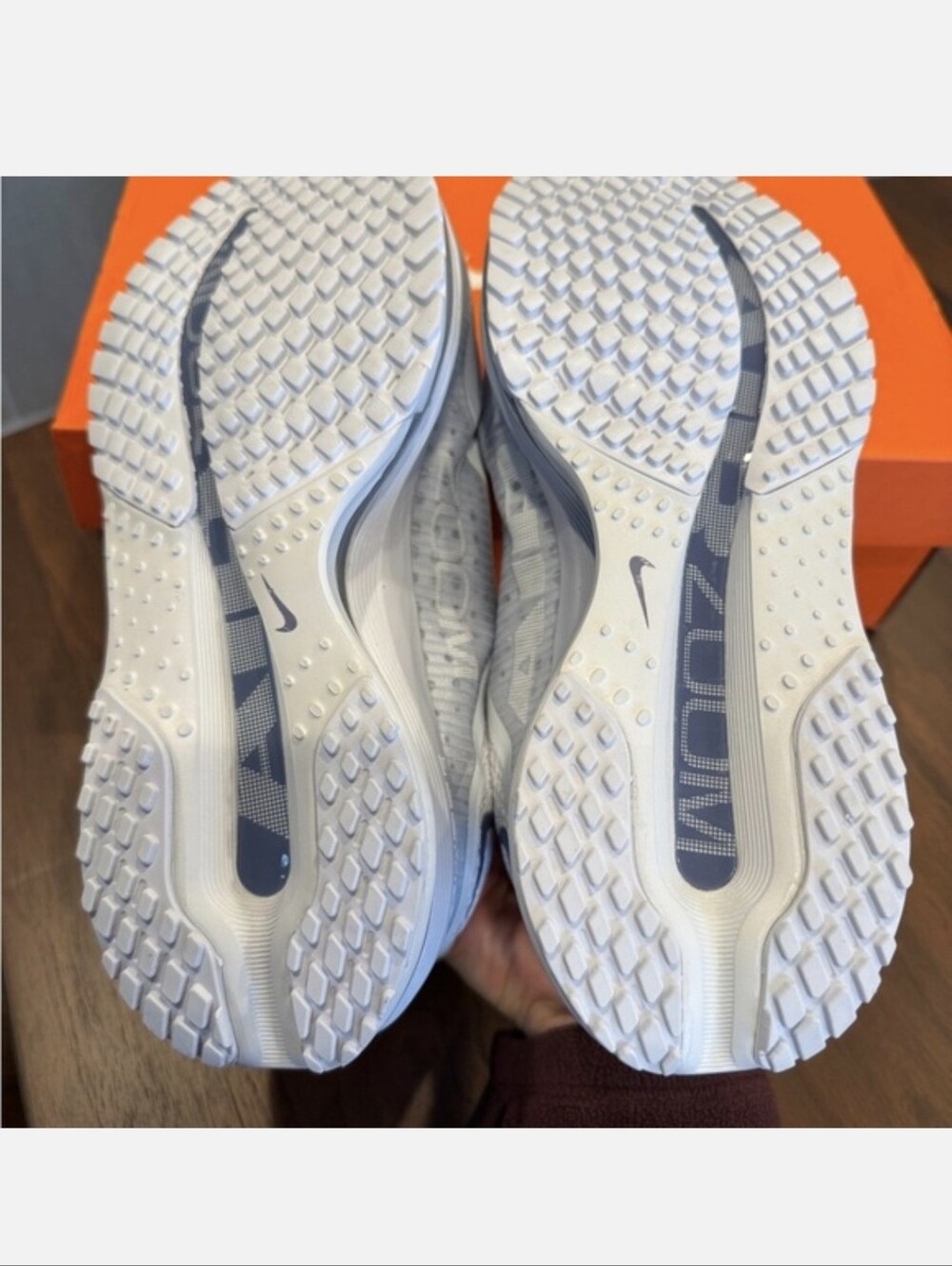 Women’s Nike Pegasus Premium - Picture 3 of 3
